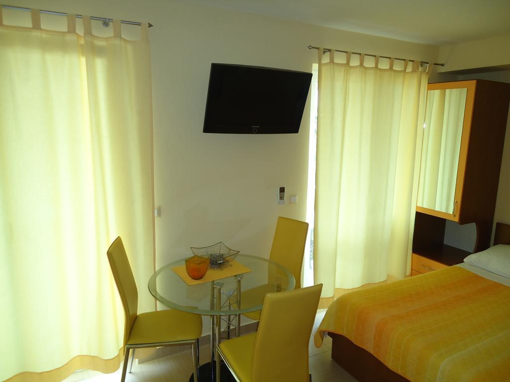 Villa Grgo Apartments Tučepi Camera foto