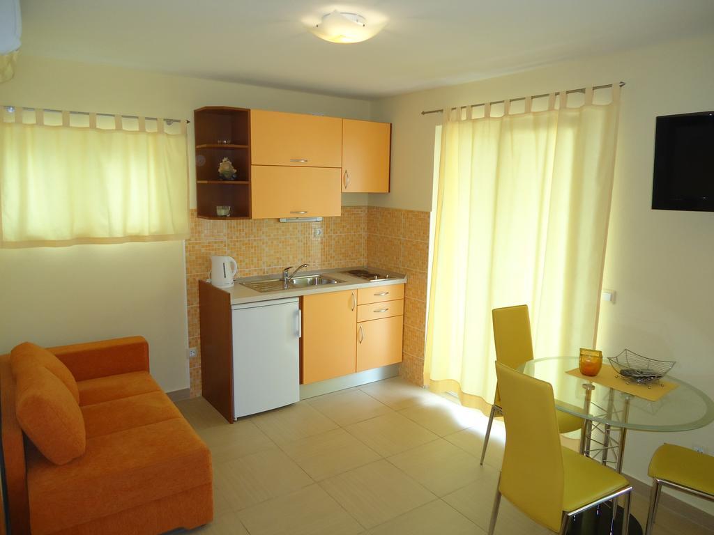 Villa Grgo Apartments Tučepi Camera foto