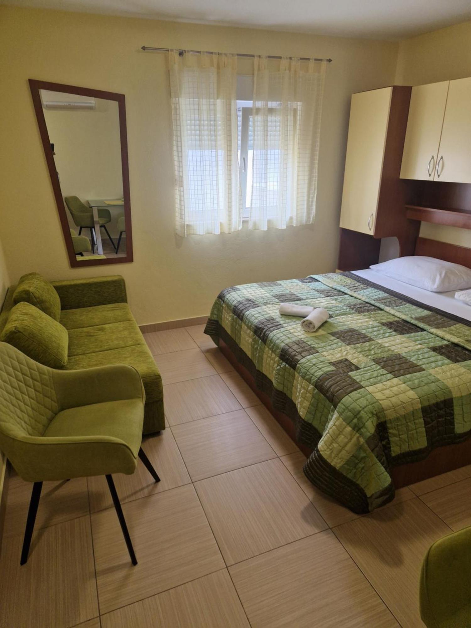 Villa Grgo Apartments Tučepi Esterno foto